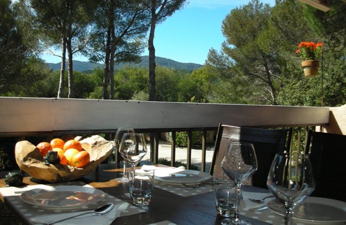 La Croix-Valmer Appartement | PLAGE MER ET CHARME À LA CROIX-VALMER. CÔTE D'AZUR.