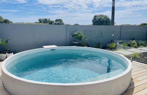 Papamoa Beach Maison | Beach bliss across the road from beach