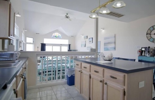 Sea Isle City Maison | Beach Block, Internet, Central Air, Grill, Off-Street Parking, Cuisine bien équipée et bien plus encore!