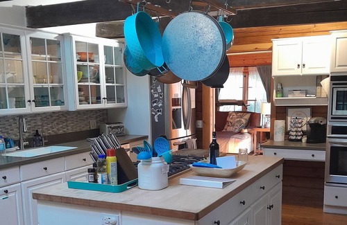 Belmar Maison | Beach Cabin With Pool- Only 4 Miles From The Beach