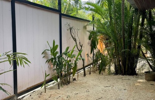 Carmen Cabine | Beach Cabina 2 Garden View Santa Beach.
