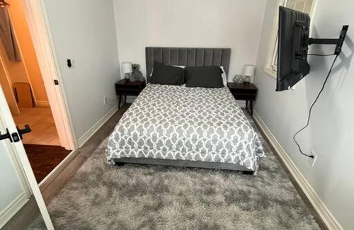 Downtown Maison | Beach Close Townhome