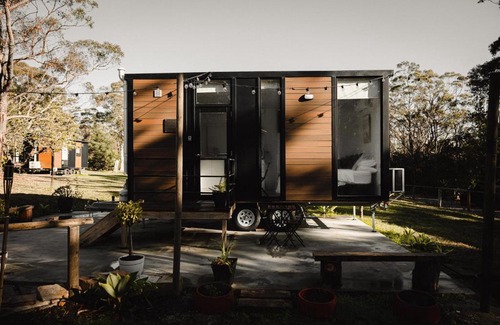 Falls Creek Maison | Beach Farm Retreat at Jervis Bay