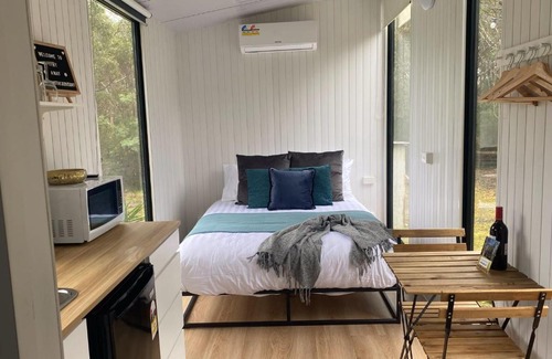 Falls Creek Maison | Beach Farm Retreat at Jervis Bay