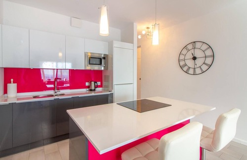 Cumbre del Sol Appartement | Appartement confortable à El Poble Nou.