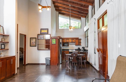Savegre Cottage | Beach Front Peaceful House w/ a/c & wifi - La Ola Feliz