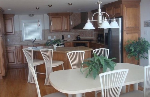 Sea Isle City Copropriété | Confidentialité du front de mer Niché entre la 52ème et la 53ème rue Hou la la!
