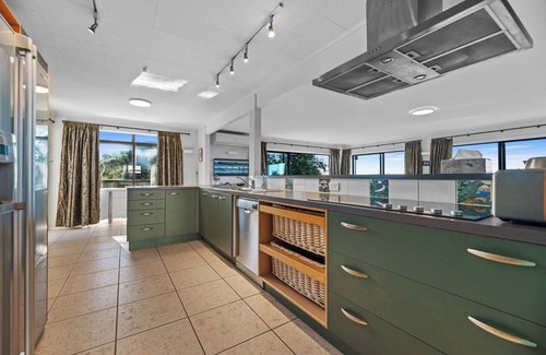 Waihi Beach Cottage | Beach Galore - Maison de vacances Waihi Beach
