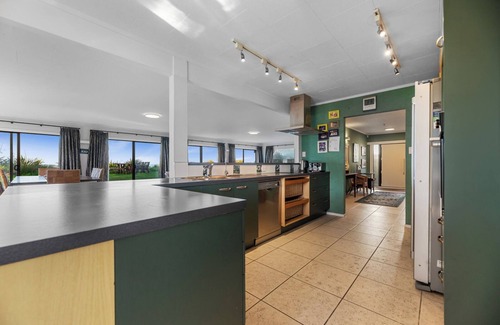 Waihi Beach Cottage | Beach Galore - Maison de vacances Waihi Beach