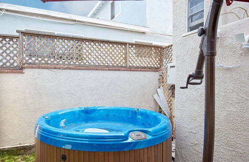 El Segundo Appartement | Beach Guest Room/Jacuzzi, bikes/tropical garden. 5min/ town/beach. Monthly