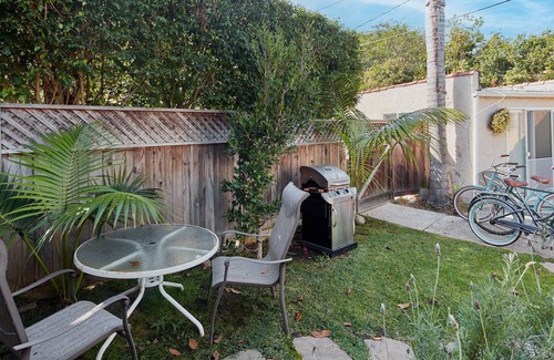 El Segundo Appartement | Beach Guest Room/Jacuzzi, bikes/tropical garden. 5min/ town/beach. Monthly