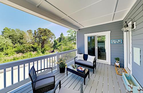 Wilmington Beach Maison | Beach Haven Getaway