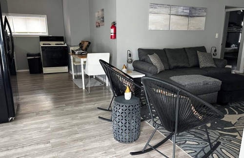 Beach Haven West Maison | Beach Haven West on the Canal with Dock
