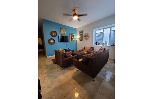 Santurce Maison | Beach Home-near Beach/Playa/Restaurants San Juan