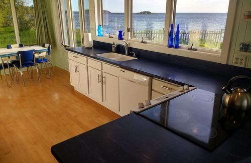 Marquette Maison | Beach House sur le lac Supérieur! Vous cherchez la plage? Ne cherchez plus!