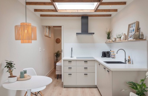 Zandvoort Appartement | Beach House at C with Private Parking