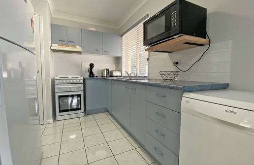 Amity Point Maison | Beach House Backing onto Bush