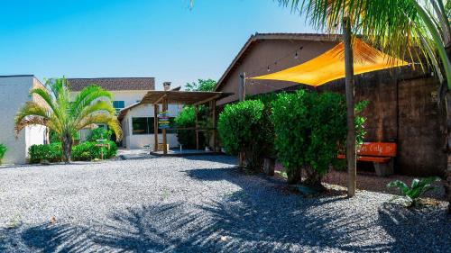 Cidade Nova Peruibe Maison | BEACH HOUSE com Piscina e Churrasqueira para 16 pessoas