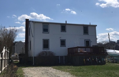 Allerton Maison | Beach House -discounted rates- 20 yards from Nantasket Beach