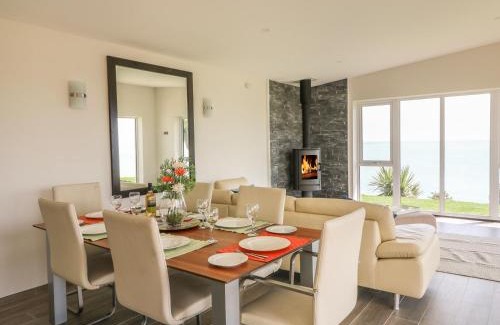 Riverchapel Maison | Beach House