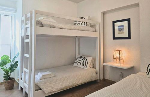 Praia de Faro Appartement | Beach House on Faro Island with a Dreamy Terrace and 7 Beds for the Perfect Escape