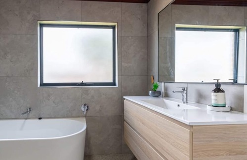 Kiama Downs Maison | Beach House on Jones Beach