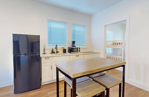 North End Villa | Beach+Pool+Boardwalk! 1 Minute Walk To Beach!