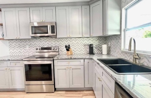 Port Orange Maison | Beach House, Pool, Garage, 10 Min to Beach