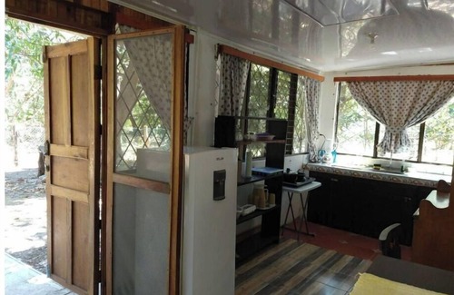 La Cruz Maison | Beach house with ample land and privacy