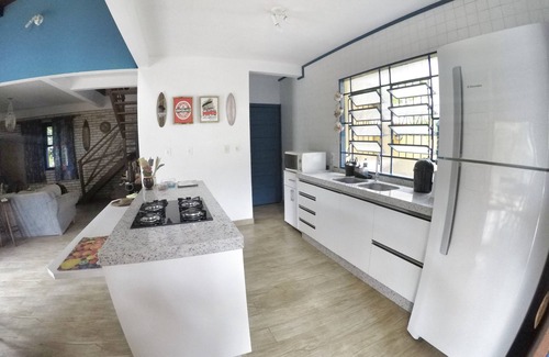 Paulo Lopes Maison | Beach house avec salle de bains, air conditionné, ciel, barbecue et très bien situé