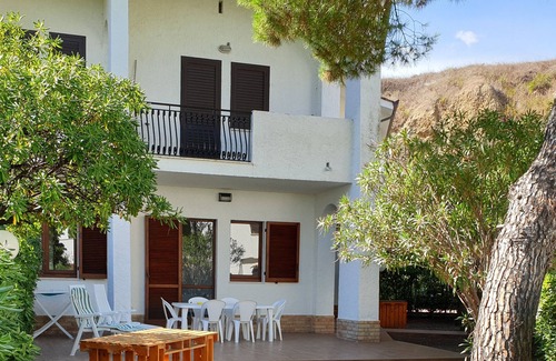 Vasto Maison | Maison de plage avec grand jardin