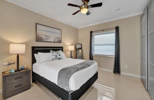 Hendricks and Venice Isles Appartement | Beach Isles Modern 1BR in Fort Lauderdale with Patio