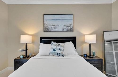 Hendricks and Venice Isles Appartement | Beach Isles Modern 1BR in Fort Lauderdale with Patio