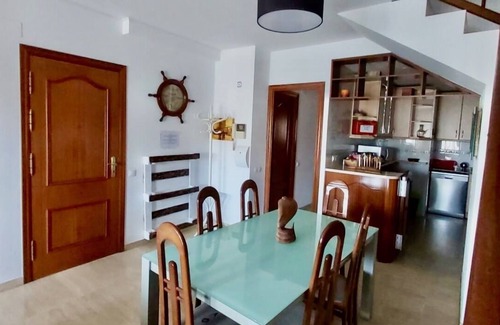Sant Adria de Besos Appartement | BEACH PORT FORUM BARCELONA-TRIPLEX 160M2-CHILL OUT 30M2-9 PERSON-WIFI 1GB-NEFLIX