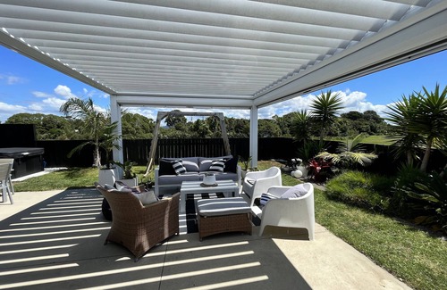 Papamoa Beach Maison | Beach rental. Peace and Tranquility