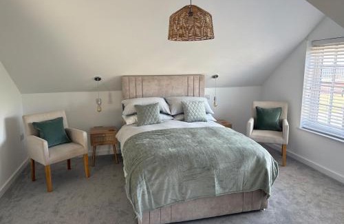 Southbourne Maison | Beach Retreat luxury home just 2 minutes walk to the beach
