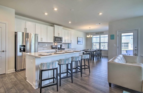 Millville Maison | Beach Shuttle & Pool: Bishop's Landing Townhome