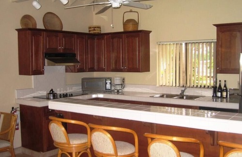 Mamora Bay Villa | Beach Side villa individuelle A St James Club