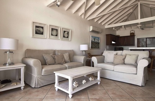 Mamora Bay Villa | Beach Side villa individuelle A St James Club