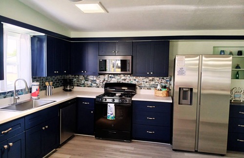 Bayshore Gardens Maison | Beach & Sports Haven w/Pool near AMI & IMG Academy