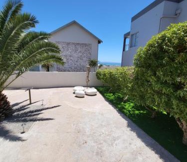 Langebaan Maison | Beach Style Cottage