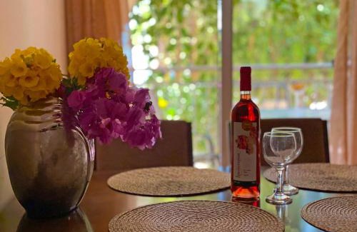 Paphos Appartement | Beach Town House, Green Garden, 2 bedrooms, 2 bathrooms