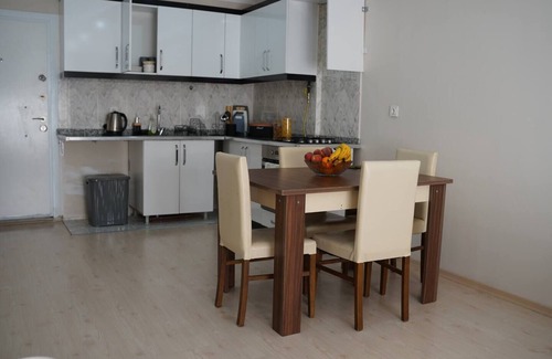 Cinarcik Appartement | Beachfront cozy apartment in Çınarcık