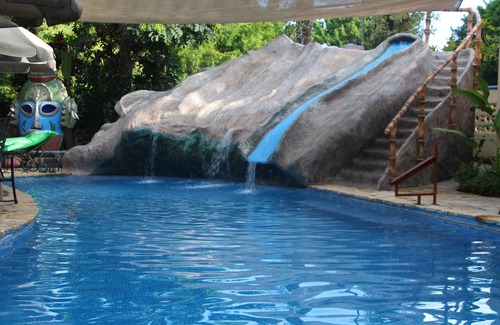 Tango Mar Hôtel | Beach Vacation Home, Private Tango Mar Resort area for 15 guests