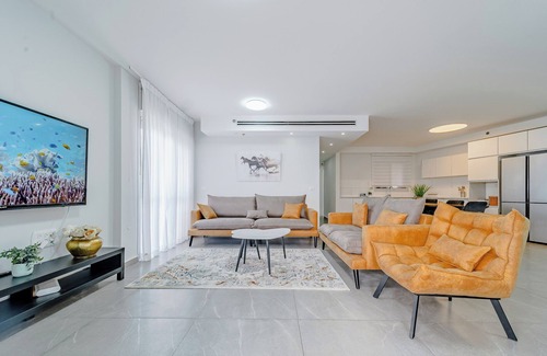 Ashkelon Maison | Beach vicinity, shopping G-level, parking. Near playground. Shabbat elevator