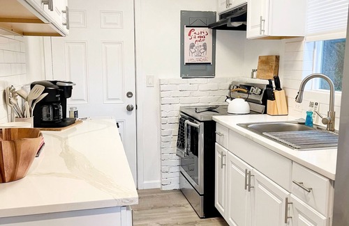 Vashon Island Maison | Beach view getaway with deck, gas grill, firepit and W/D