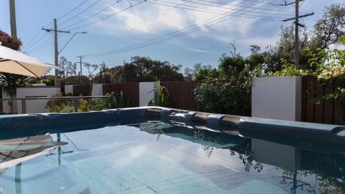 Dromana Maison | Beach Views