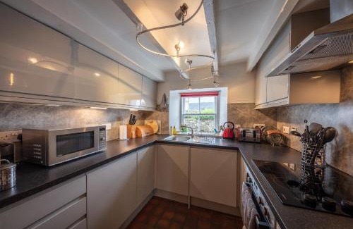 Stein Maison | Beachcomber Cottage