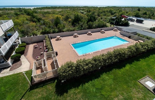 Southend Copropriété | Beachfront 2 Bd Condo with Pool & ocean views-5 min to Atlantic City