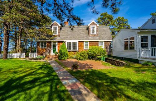 Southern Coast Maison | Beachfront and only 30 Steps To Beach